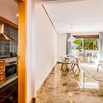 Διαμέρισμα Gh-modern 2 Bed With Pool In Εστεπόνα