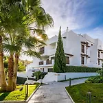 Gh-modern 2 Bed With Pool In Διαμέρισμα *