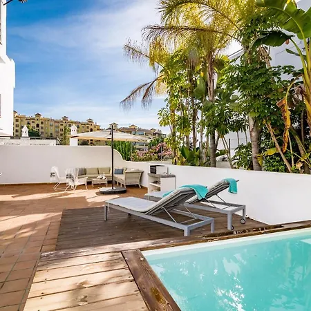 Апартаменты Gh-modern 2 Bed With Pool In *