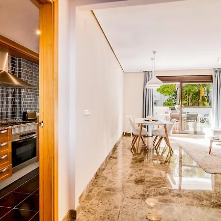 Apartamento Gh-modern 2 Bed With Pool In Estepona