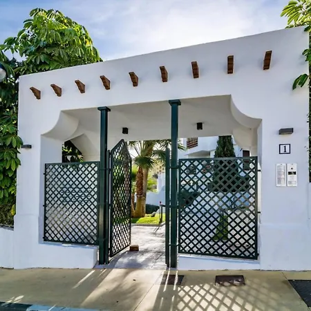 Gh-modern 2 Bed With Pool In