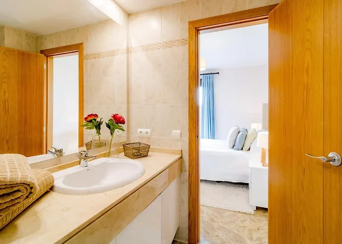 Apartment Gh-modern 2 Bed With Pool In *