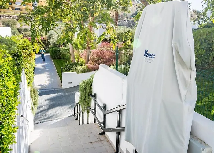 Apartamento Gh-modern 2 Bed With Pool In Estepona